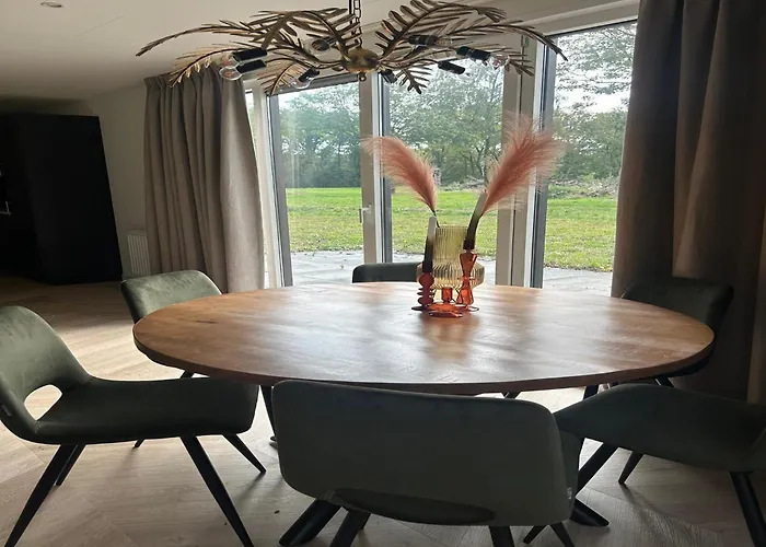 Palette De-steppe Family Feriehus Ulicoten